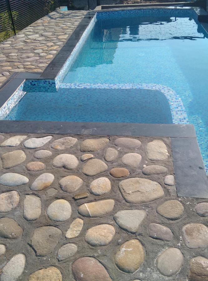 Corbett Bhavesh Home Stay Jhirna Bagian luar foto