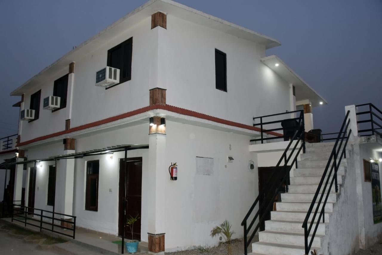 Corbett Bhavesh Home Stay Jhirna Ruang foto
